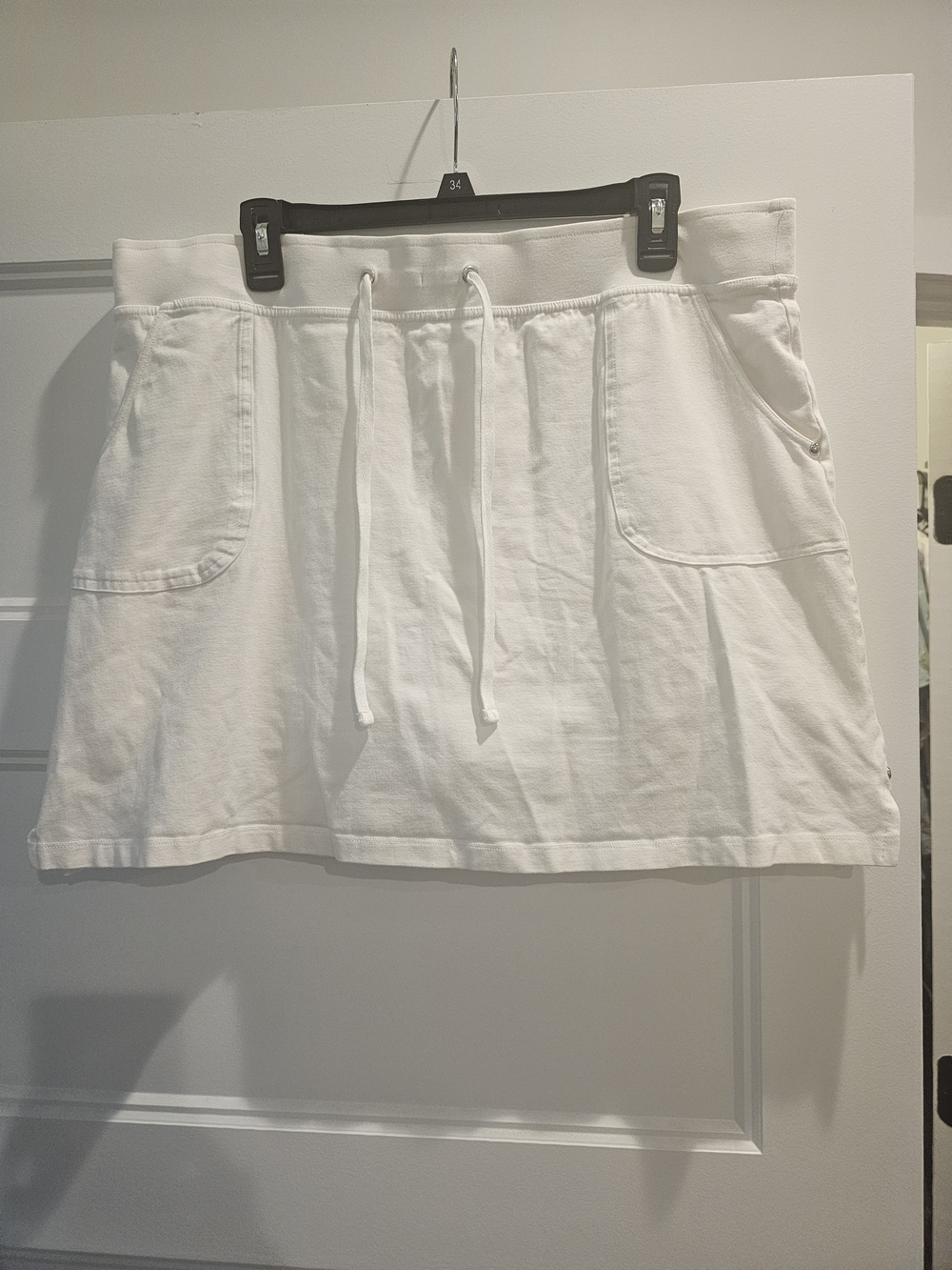 Women's White & Pink Mini Skirt